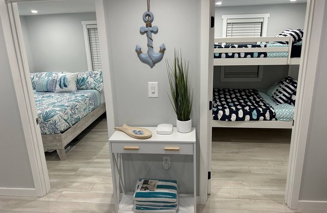 3rd House to Beach & Boardwalk Luxury Beach Apt Unit # 3 Best Location In Town