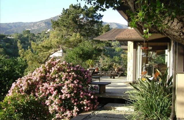 4.400 US-Dollar. 00 / Monat - Naturliebhaber-Glashaus mit unbegrenzter Aussicht!