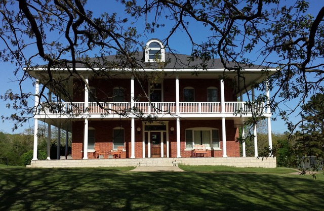 26 ACRE ESTATE 3 Minuten von Eden ESLE, GREERS FERRY LAKE und HEBER SPRINGS
