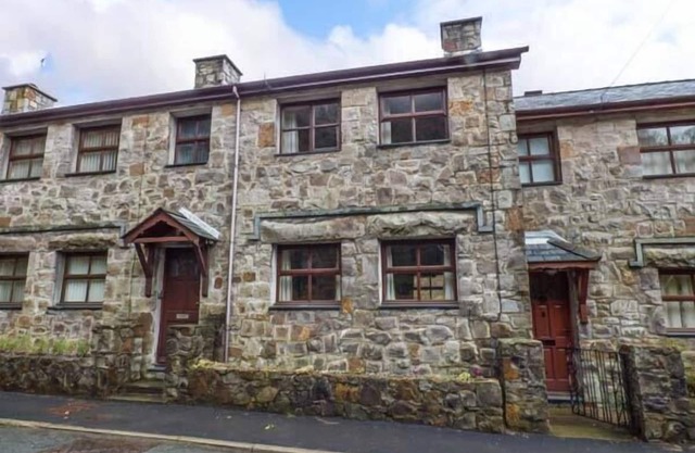 4 Adwy'r Nant, BEDDGELERT