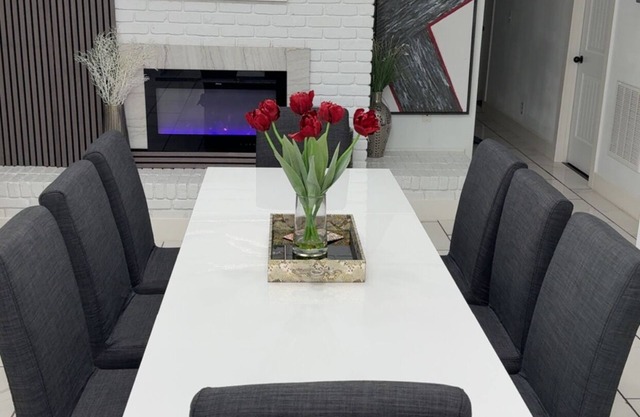 4 bedroom 2bath modern style home