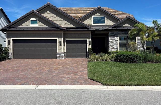 4 bedroom 4.5 bath modern luxury home with private pool and golf course