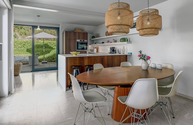 4 bedroom accommodation in Oostduinkerke