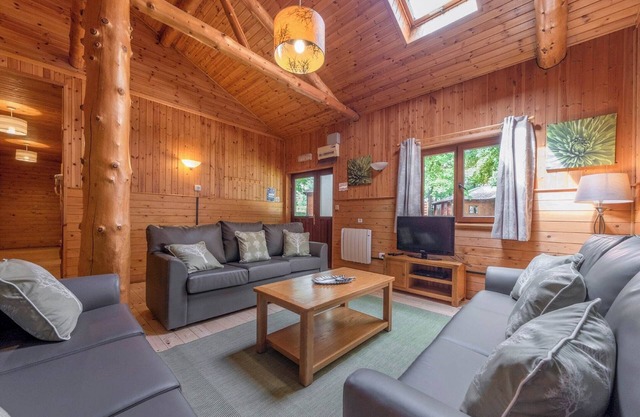4 Schlafzimmer Unterkunft in Ellesmere