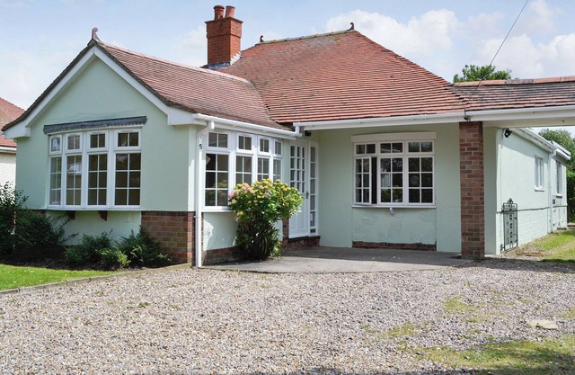 4 Zimmer Unterkunft in Chapel St. Leonards in der Nähe von Skegness