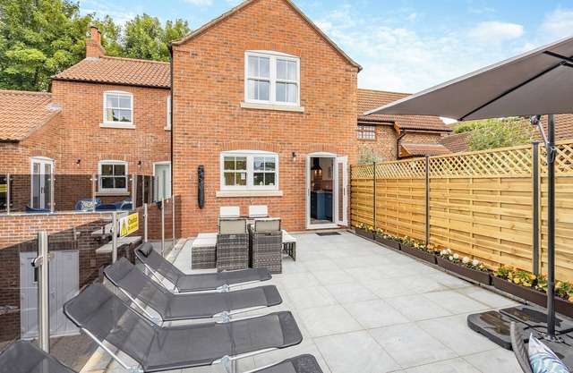4 Schlafzimmer Unterkunft in Welton Le Marsh, near Skegness