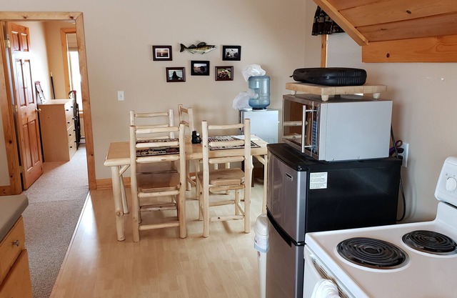 4 bedroom cabin