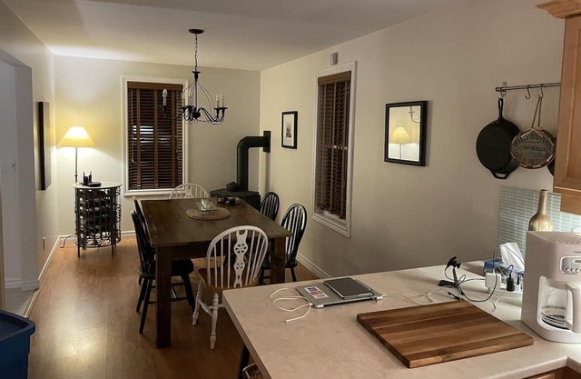 4 Bedroom Chalet Hike, Bike, Ski, Boat, ATV & Sled
