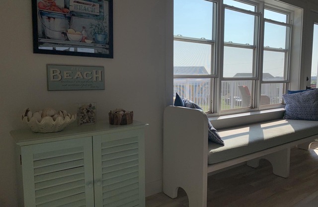 4 Bedroom Cottage just 200 yards from PEI's finest beach