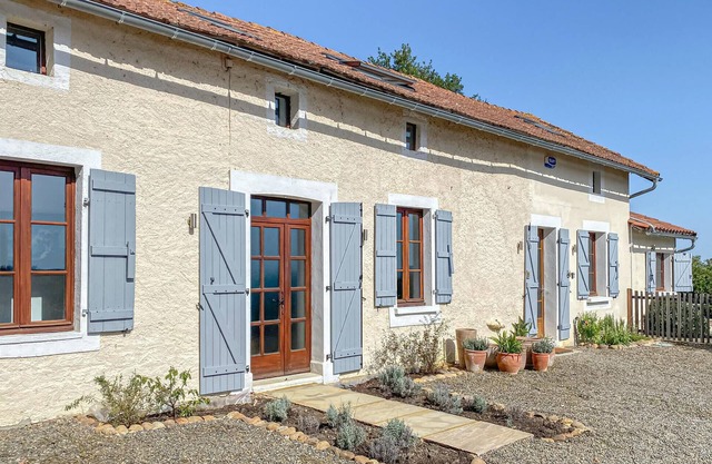 Gemütliches Haus mit 4 Schlafzimmern in.