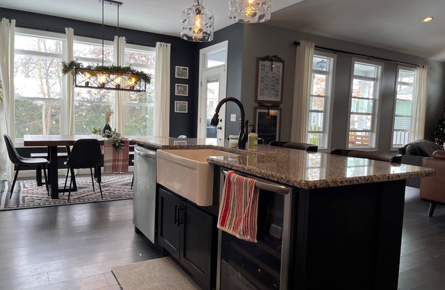 4-bedroom family home in Osceola - close drive to Notre Dame!