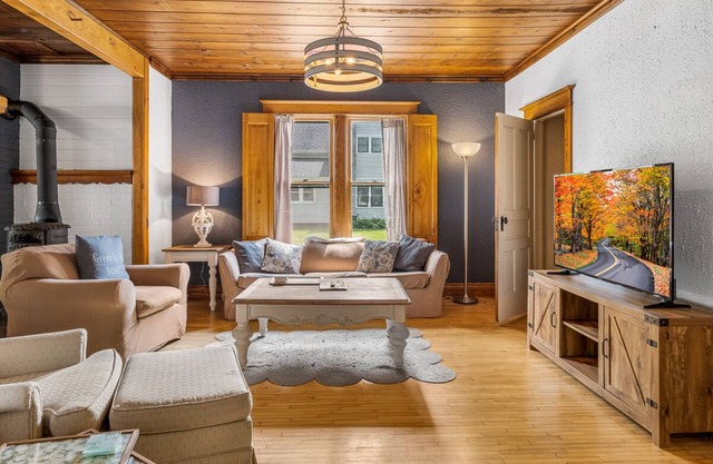 4 Bedroom Fordham House