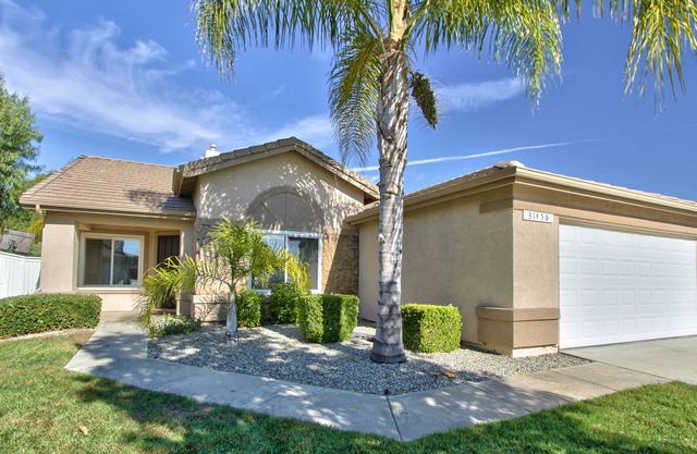 3 Bedroom Home 10-15 Minutes From Temecula's Wine Country