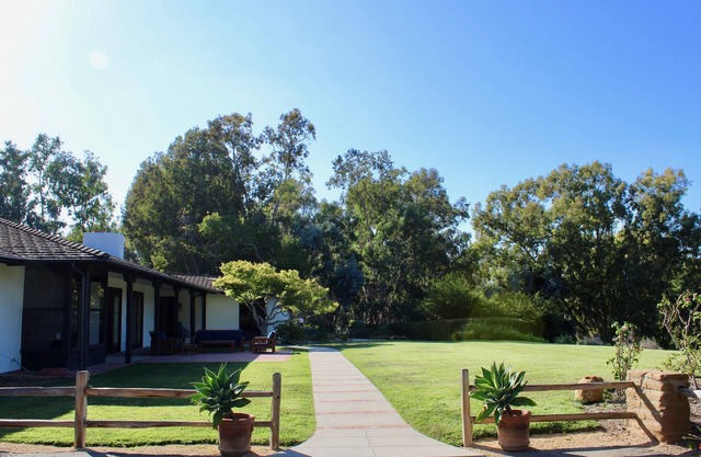 Atemberaubendes Zuhause in der exklusiven Rancho Santa Fe, CA.