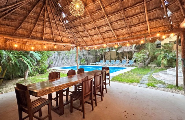 4-bedroom house in enchanting Tankah Bay with Beach Access, Ocean Views, Pool!