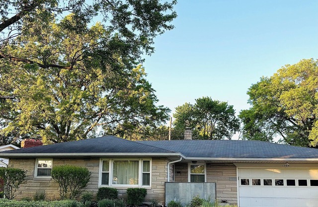 4-bedroom house in marvelous Speedway close to Downtown &IMS