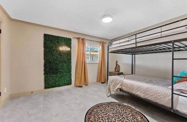 4-bedroom house in tranquil Largo with AC