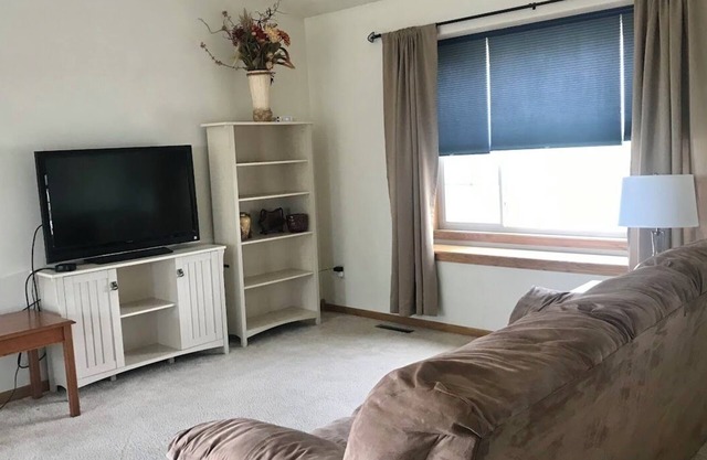 4-bedroom house with WiFi, AC in wonderful Rapid City