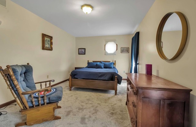 4-bedroom, living room, dining room, kitchen, game and family room, WiFi,