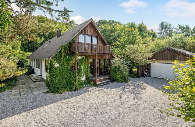 Schönes Haus mit 4 Schlafzimmern in.
