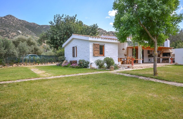 4 bedroom nice home in Solanas, Sinnai