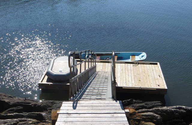 4 Schlafzimmer Ocean Front Cottage mit herrlichem Meerblick und tiefem Wasserdock