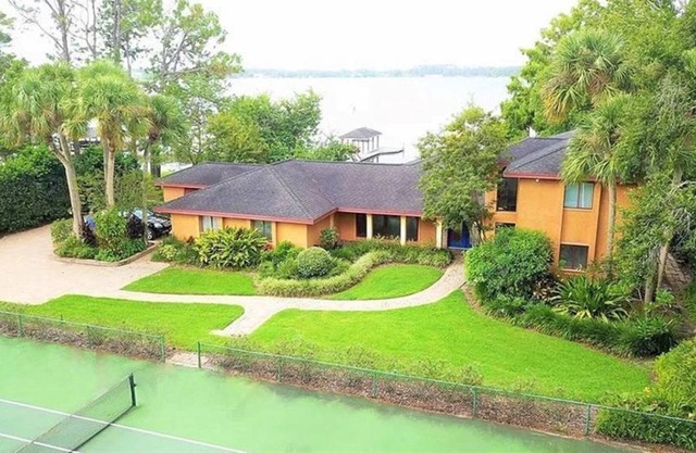 4 Bedroom Single family 421162 by Houzlet