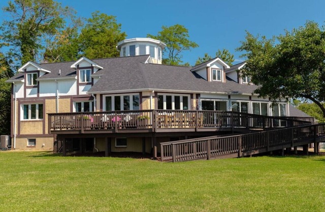 4-BR Waterfront Turret Home