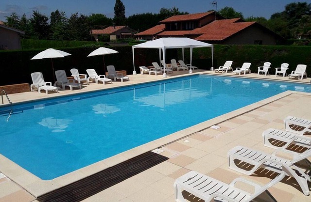 4 * Les Genêts Haus zu vermieten mit Pool