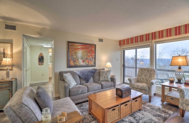 NEU! Eigentumswohnung mit Balkon in Fairfield Bay in der Nähe von Marina