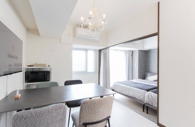 4 min walk from Nagahoribashi Station / Near Shinsaibashi / Max 4 guests / Wi-Fi available / Check-out at 11:00