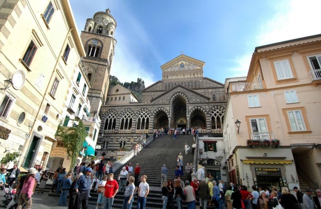 4 Schritte im Herzen von Amalfi