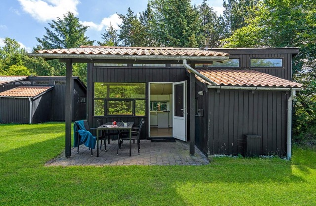 4 Personen Ferienhaus in Hampen