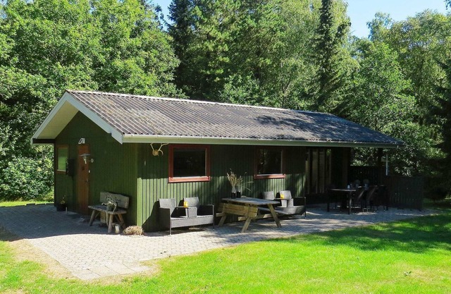 4 Personen Ferienhaus in Hals