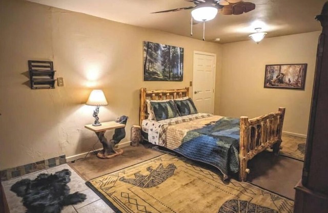 #4-Private Hot Tub*Near Tahoe, Reno & Airport*Free parking*Free fast Wifi*PetsOK