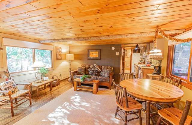 All Season Fish Cabin am Lake Colby, Saranac Lake