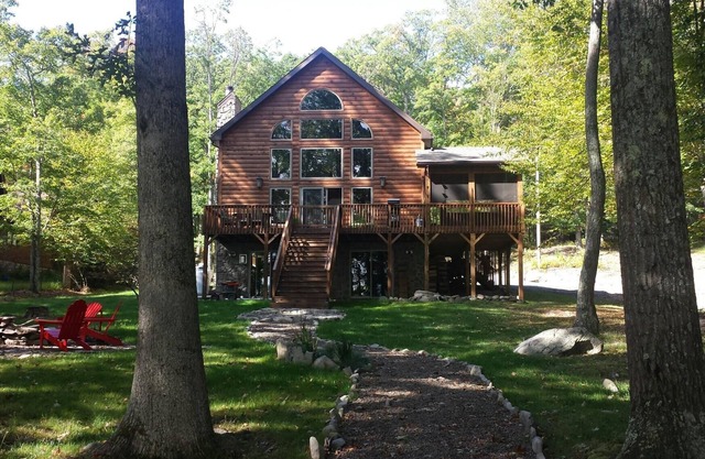 4 Season Lakefront Ferienhaus
