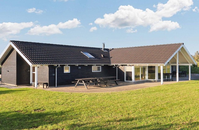 4 Sterne Ferienhaus in Løkken-By Traum