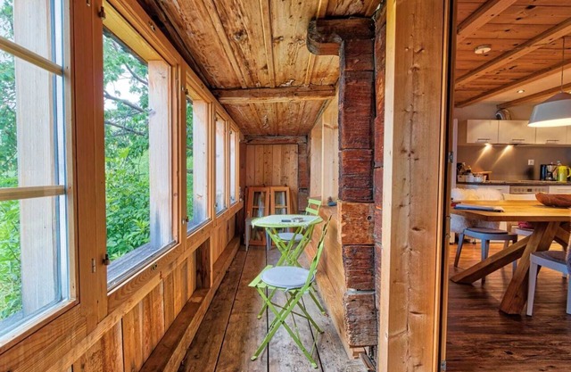 400 Jahre altes Chalet mitten in der Natur - ruhige, sonnige und schöne Lage