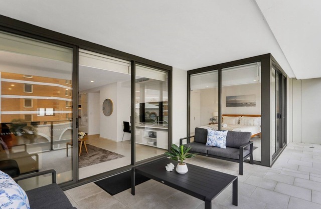 MODERNE WOHNUNG, FLATWALK ZUM STRAND