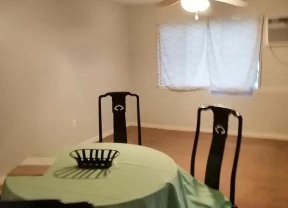 4105 ENTIRE Happy House with Laundry RM