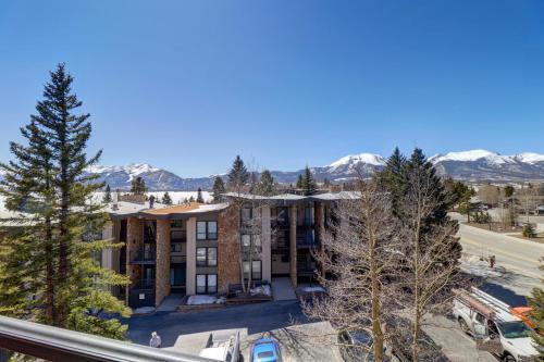 432 Marina Place condo