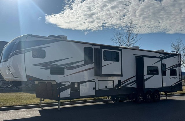 45' 5th Wheel Retreat