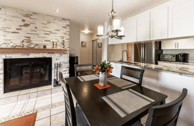 #461 Cozy & Confy Condo Near Metro Honore-Beaugrand