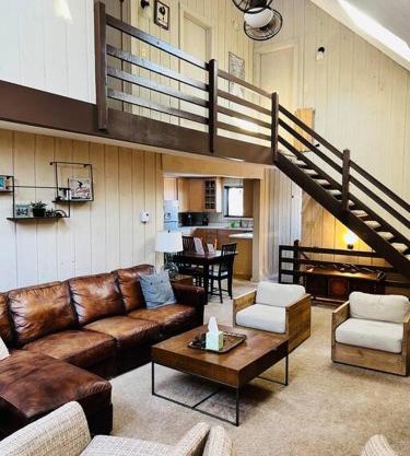 4BD 2BA - Mount Snow VT - Ski-Back Trail - Shuttle
