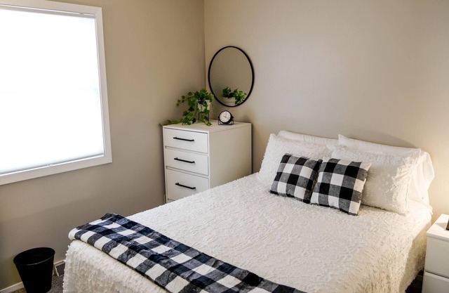 4bd2ba Family&Pet Friendly Easy access to Hills & Amenities Central Location