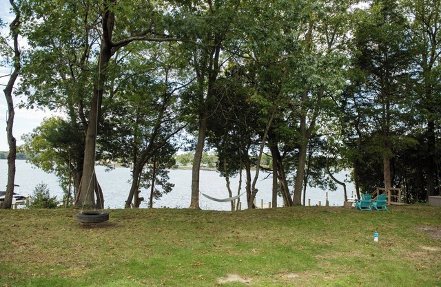4BDRM River front house with Private Beach in Hollywood