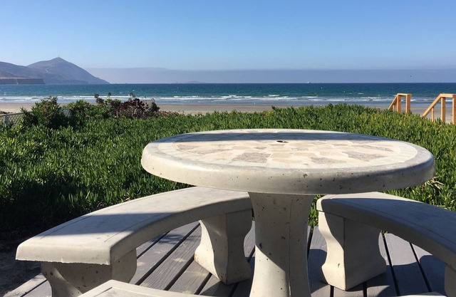 Oceanfront mit 5 Schlafzimmern für 11 Personen