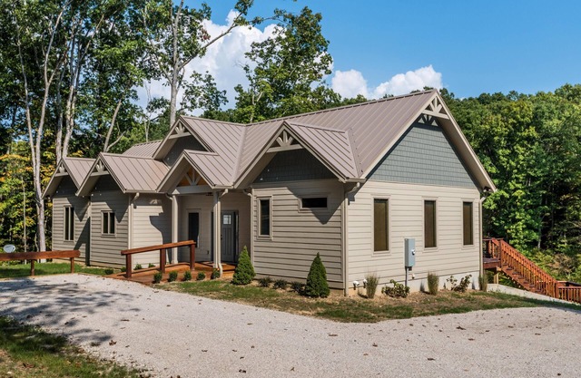 Lake Forest Cabin ...