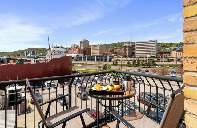 4BR 4 BA Amazing Luxury Suite